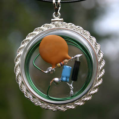 Dimensional Shifter Amulet